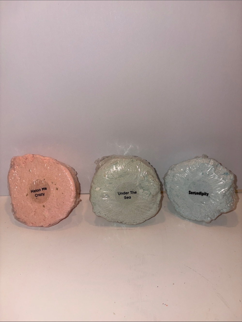 Set of 3 Round Scented shower steamers